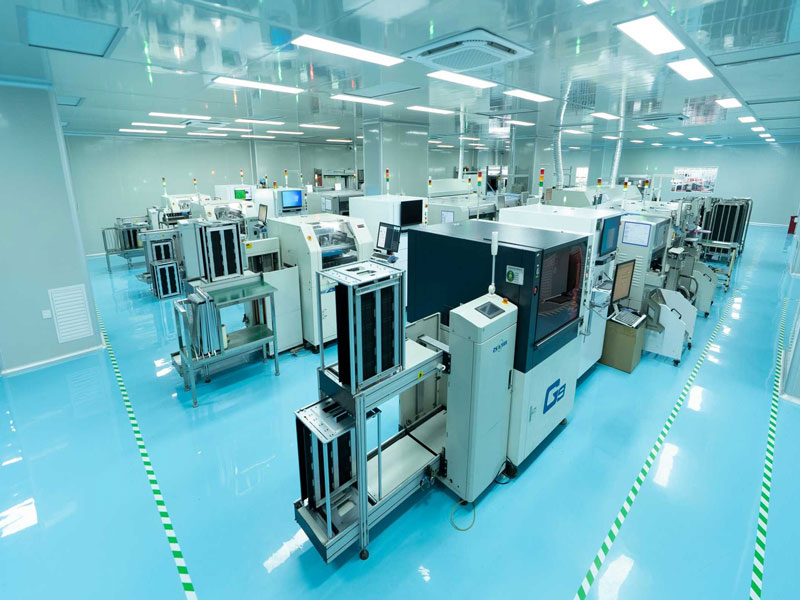 производственный цех SMT